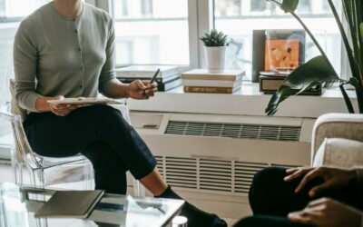 Comment (bien) choisir sa conseillère conjugale et familiale ?